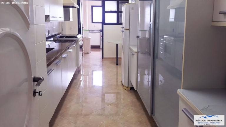 Imagem Imóvel com 4 Quartos à Venda, 244 m² em Enseada - Guarujá
