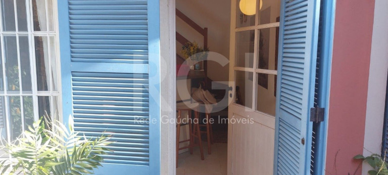 Imagem Casa de Condomínio com 1 Quarto à Venda, 65 m² em Cidade Baixa - Porto Alegre Imagem Casa de Condomínio com 1 Quarto à Venda, 65 m² em Cidade Baixa - Porto Alegre