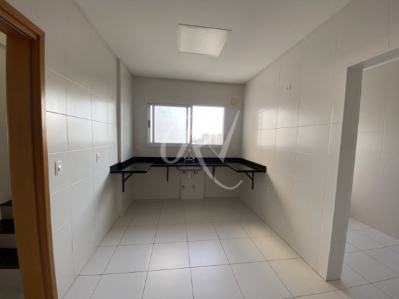 Imagem Imóvel com 4 Quartos à Venda, 238 m² em Parque Residencial Aquarius - São José Dos Campos