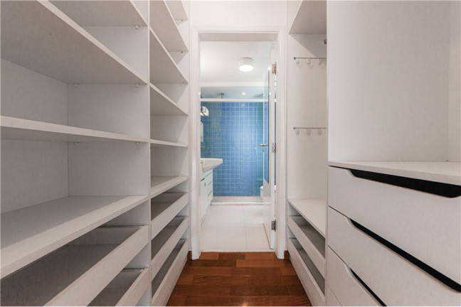 Imagem Imóvel com 3 Quartos à Venda, em Itaim Bibi - São Paulo Imagem Imóvel com 3 Quartos à Venda, em Itaim Bibi - São Paulo