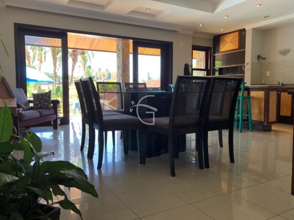 Imagem Casa com 6 Quartos à Venda, 700 m² em América - Joinville Imagem Casa com 6 Quartos à Venda, 700 m² em América - Joinville