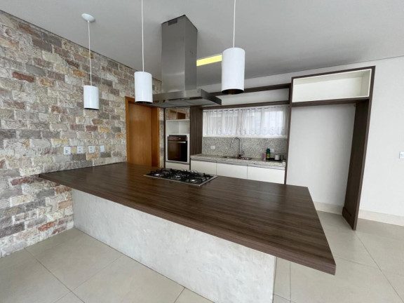 Imagem Casa com 3 Quartos à Venda, 205 m² em Jardim Itália - Cuiabá