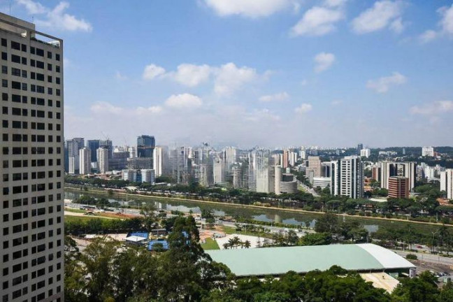 Imagem Apartamento com 4 Quartos à Venda, 425 m² em Jardim Fonte Do Morumbi - São Paulo Imagem Apartamento com 4 Quartos à Venda, 425 m² em Jardim Fonte Do Morumbi - São Paulo
