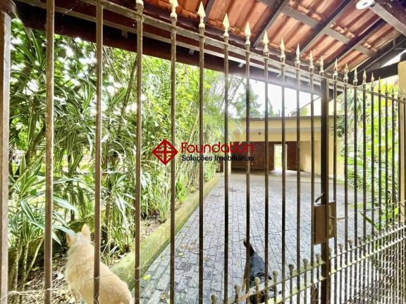 Imagem Casa de Condomínio com 4 Quartos à Venda, 2 m² em Chácara De La Rocca - Carapicuíba