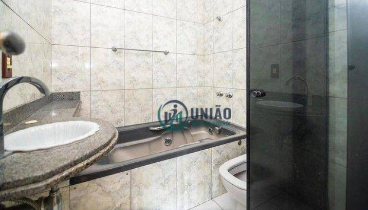 Imagem Apartamento com 3 Quartos à Venda, 84 m² em Centro - Niterói