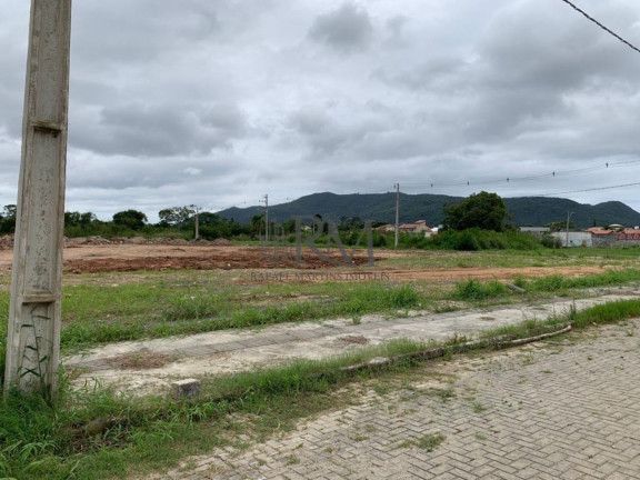 Imagem Terreno à Venda, 360 m² em Carianos - Florianópolis Imagem Terreno à Venda, 360 m² em Carianos - Florianópolis