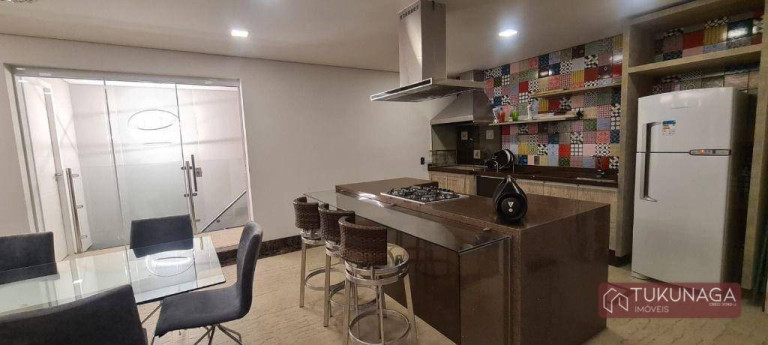 Imagem Cobertura com 3 Quartos à Venda, 226 m² em Vila Galvão - Guarulhos