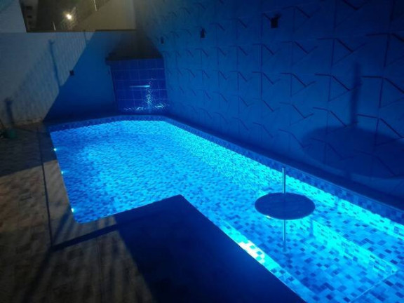 Imagem Casa com 3 Quartos à Venda, 250 m² em Taubaté Imagem Casa com 3 Quartos à Venda, 250 m² em Taubaté