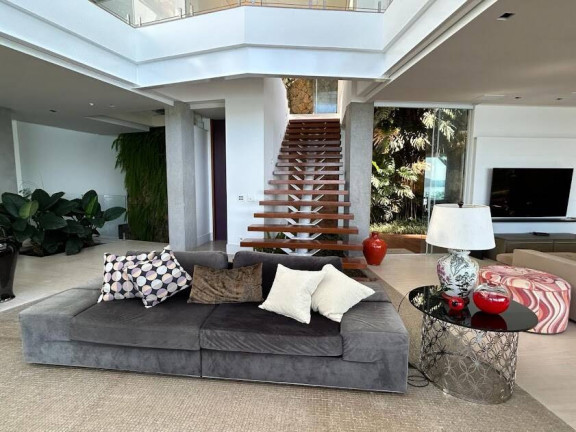 Imagem Casa com 6 Quartos à Venda, 1.100 m² em Praia Vermelha - Ubatuba