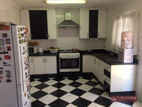 Imagem Casa com 3 Quartos à Venda, 425 m² em Vila Rosália - Guarulhos Imagem Casa com 3 Quartos à Venda, 425 m² em Vila Rosália - Guarulhos