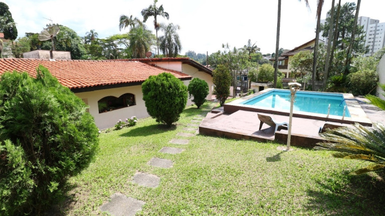 Imagem Casa com 3 Quartos à Venda, 534 m² em Tremembé - São Paulo Imagem Casa com 3 Quartos à Venda, 534 m² em Tremembé - São Paulo