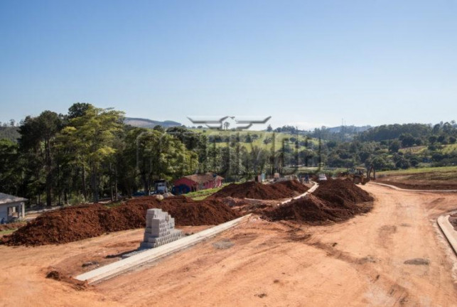 Imagem Terreno à Venda, 300 m² em Bom Retiro - Bragança Paulista Imagem Terreno à Venda, 300 m² em Bom Retiro - Bragança Paulista