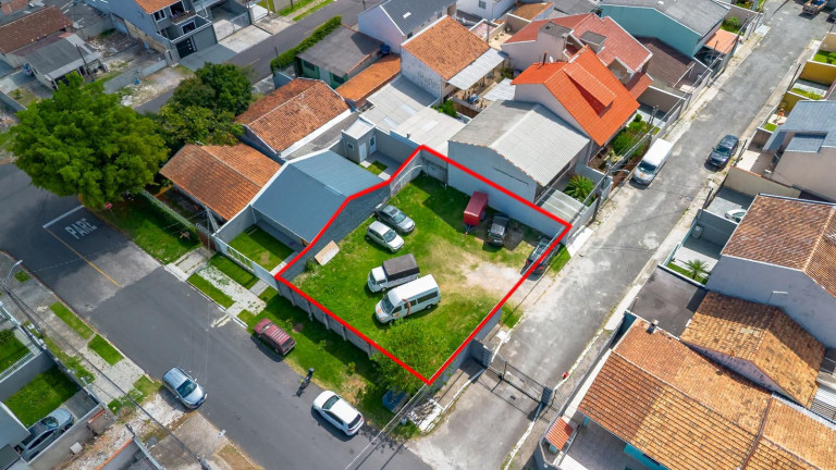 Terreno à Venda, 340 m² em Fazendinha - Curitiba