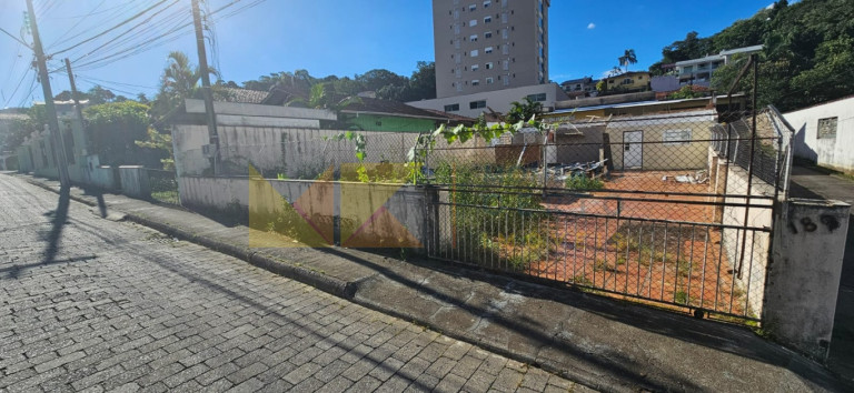 Imóvel à Venda, 387 m² em Escola Agrícola - Blumenau