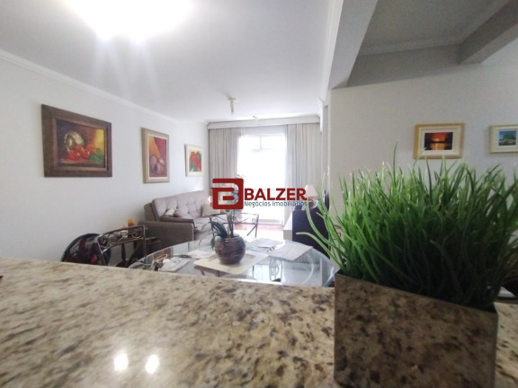 Imagem Apartamento com 3 Quartos à Venda, 89 m² em Centro - Florianópolis Imagem Apartamento com 3 Quartos à Venda, 89 m² em Centro - Florianópolis