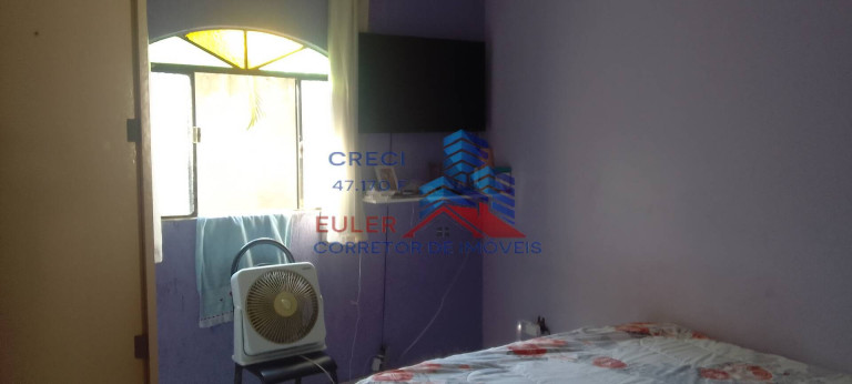 Imagem Casa com 3 Quartos à Venda, 360 m² em Dona Rosarinha - Santa Luzia