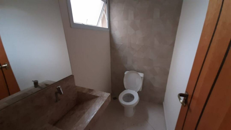 Imagem Casa com 3 Quartos à Venda, 135 m² em Wanel Ville - Sorocaba Imagem Casa com 3 Quartos à Venda, 135 m² em Wanel Ville - Sorocaba