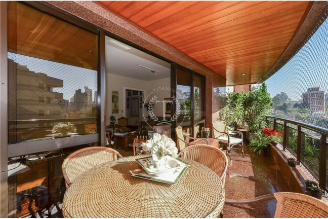 Imagem Apartamento com 4 Quartos à Venda, 210 m² em Real Parque - São Paulo
