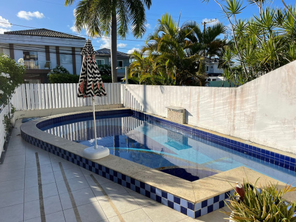 Imagem Casa com 5 Quartos à Venda, 331 m² em Buraquinho - Lauro De Freitas Imagem Casa com 5 Quartos à Venda, 331 m² em Buraquinho - Lauro De Freitas