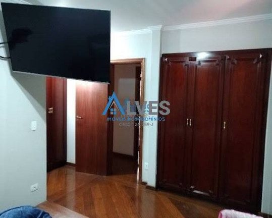 Imagem Apartamento com 3 Quartos à Venda, 161 m² em Vila Assunção - Santo André