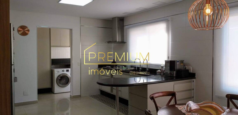 Imagem Casa com 3 Quartos à Venda, 300 m² em Engordadouro - Jundiaí Imagem Casa com 3 Quartos à Venda, 300 m² em Engordadouro - Jundiaí