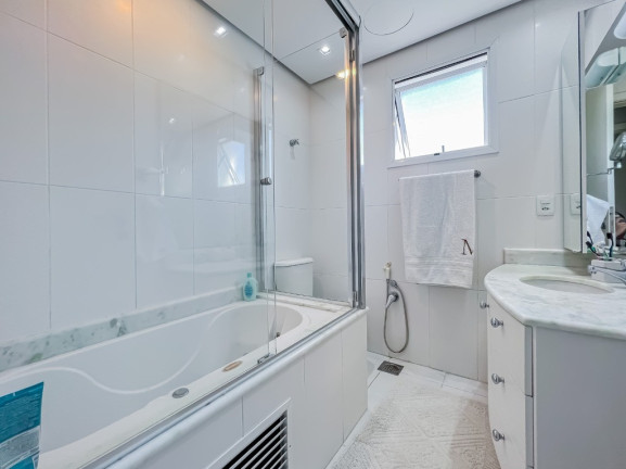 Imagem Apartamento com 2 Quartos à Venda, 102 m² em Bela Vista - Porto Alegre