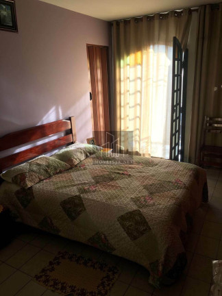 Imagem Casa com 3 Quartos à Venda, 250 m² em Vila Engenho Novo - Barueri Imagem Casa com 3 Quartos à Venda, 250 m² em Vila Engenho Novo - Barueri