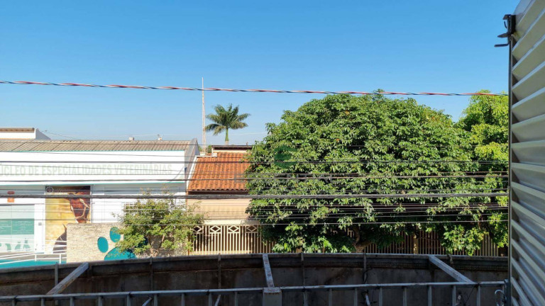 Imagem Sobrado com 3 Quartos à Venda, 180 m² em Parque Industrial - São José Do Rio Preto