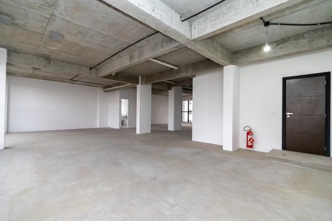 Imagem Sala Comercial à Venda, 212 m² em Batel - Curitiba Imagem Sala Comercial à Venda, 212 m² em Batel - Curitiba