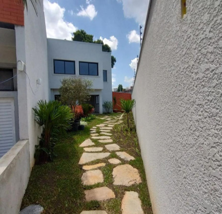 Imagem Casa com 3 Quartos à Venda, 121 m² em Boqueirão - Curitiba Imagem Casa com 3 Quartos à Venda, 121 m² em Boqueirão - Curitiba