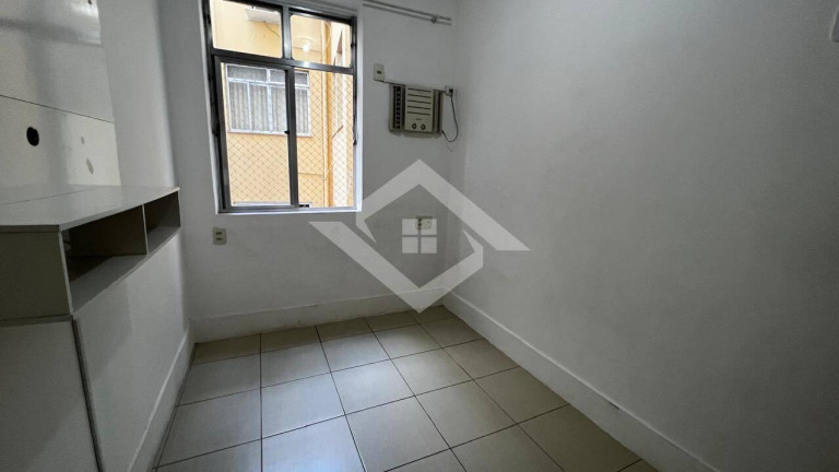 Imagem Apartamento com 2 Quartos à Venda, 80 m² em Copacabana - Rio De Janeiro