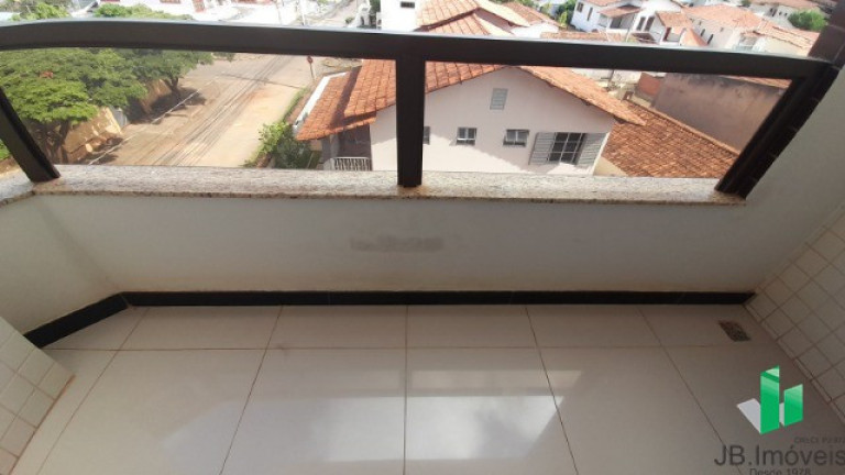 Imagem Imóvel com 2 Quartos à Venda, 69 m² em Augusta Mota - Montes Claros