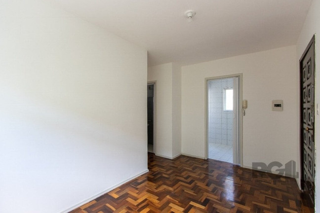 Imagem Apartamento com 3 Quartos à Venda, 50 m² em Cristal - Porto Alegre