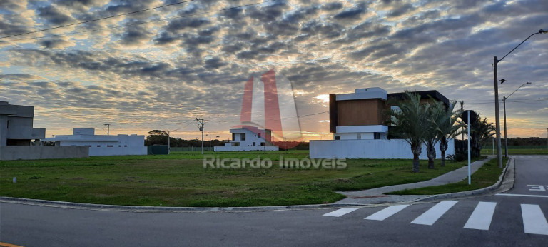 Imóvel à Venda, 426 m² em Alphaville