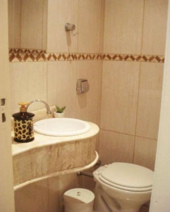 Imagem Apartamento com 3 Quartos à Venda, 130 m² em Rio Branco - Porto Alegre Imagem Apartamento com 3 Quartos à Venda, 130 m² em Rio Branco - Porto Alegre