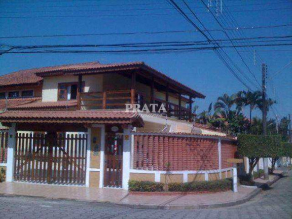 Imagem Casa com 3 Quartos à Venda, 220 m² em Balneário Belmira Novaes - Peruíbe Imagem Casa com 3 Quartos à Venda, 220 m² em Balneário Belmira Novaes - Peruíbe