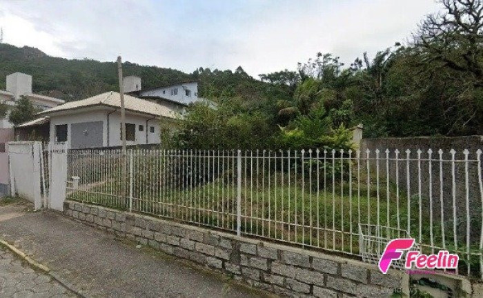 Imagem Terreno à Venda, 528 m² em Trindade - Florianópolis Imagem Terreno à Venda, 528 m² em Trindade - Florianópolis