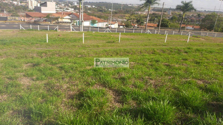 Imagem Terreno à Venda, 1.840 m² em Jardim Europa - Jaguariúna Imagem Terreno à Venda, 1.840 m² em Jardim Europa - Jaguariúna