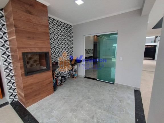 Imagem Casa com 3 Quartos à Venda, em Jamaica - Itanhaém Imagem Casa com 3 Quartos à Venda, em Jamaica - Itanhaém