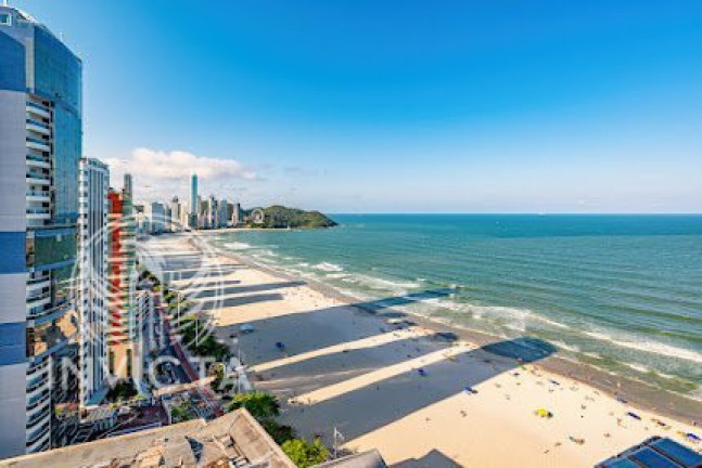 Imagem Apartamento com 4 Quartos à Venda, 140 m² em Centro - Balneário Camboriú