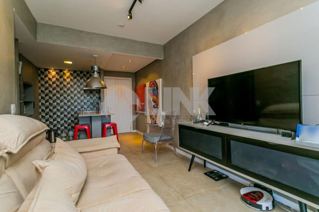 Imagem Apartamento com 1 Quarto à Venda, 48 m² em Petrópolis - Porto Alegre