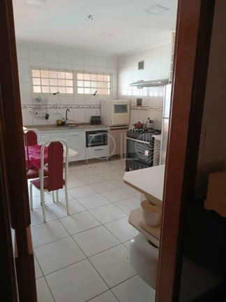 Imagem Casa com 2 Quartos à Venda, 260 m² em Jardim América (vila Xavier) - Araraquara Imagem Casa com 2 Quartos à Venda, 260 m² em Jardim América (vila Xavier) - Araraquara