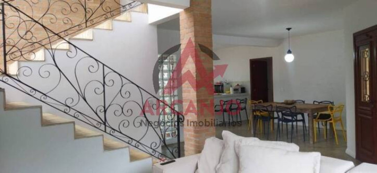 Imagem Casa com 3 Quartos à Venda, 180 m² em Horto Florestal - Ubatuba