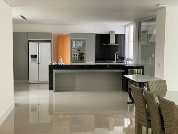 Imagem Casa com 5 Quartos à Venda, 560 m² em Tamboré - Santana De Parnaíba Imagem Casa com 5 Quartos à Venda, 560 m² em Tamboré - Santana De Parnaíba