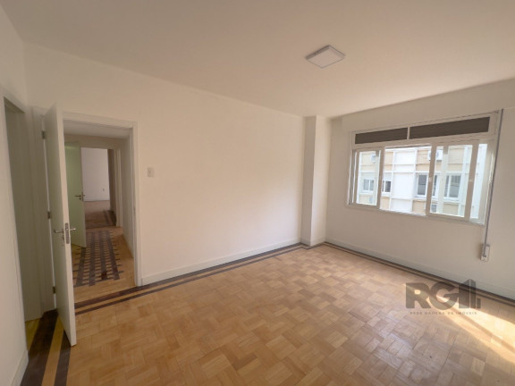 Imagem Apartamento com 3 Quartos à Venda, 145 m² em Santana - Porto Alegre Imagem Apartamento com 3 Quartos à Venda, 145 m² em Santana - Porto Alegre