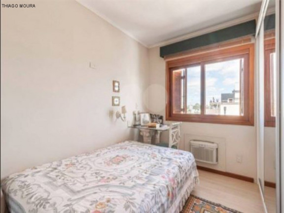 Imagem Imóvel com 3 Quartos à Venda, 152 m² em Jardim Planalto - Porto Alegre Imagem Imóvel com 3 Quartos à Venda, 152 m² em Jardim Planalto - Porto Alegre