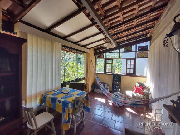 Casa com 2 Quartos à Venda, 220 m² em Colônia Alpina - Teresópolis