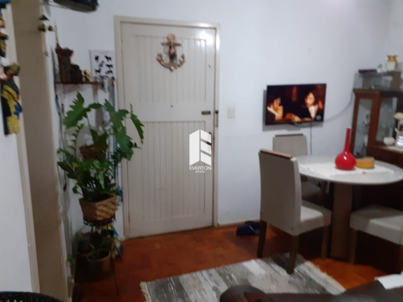 Imagem Apartamento com 2 Quartos à Venda,  em Centro - Santa Maria