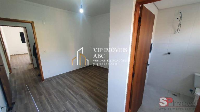 Sobrado com 2 Quartos à Venda, 130 m² em Parque Jaçatuba - Santo André