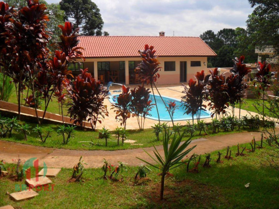 Imóvel com 5 Quartos para Alugar, 640 m² em Jardim São Miguel - Cotia